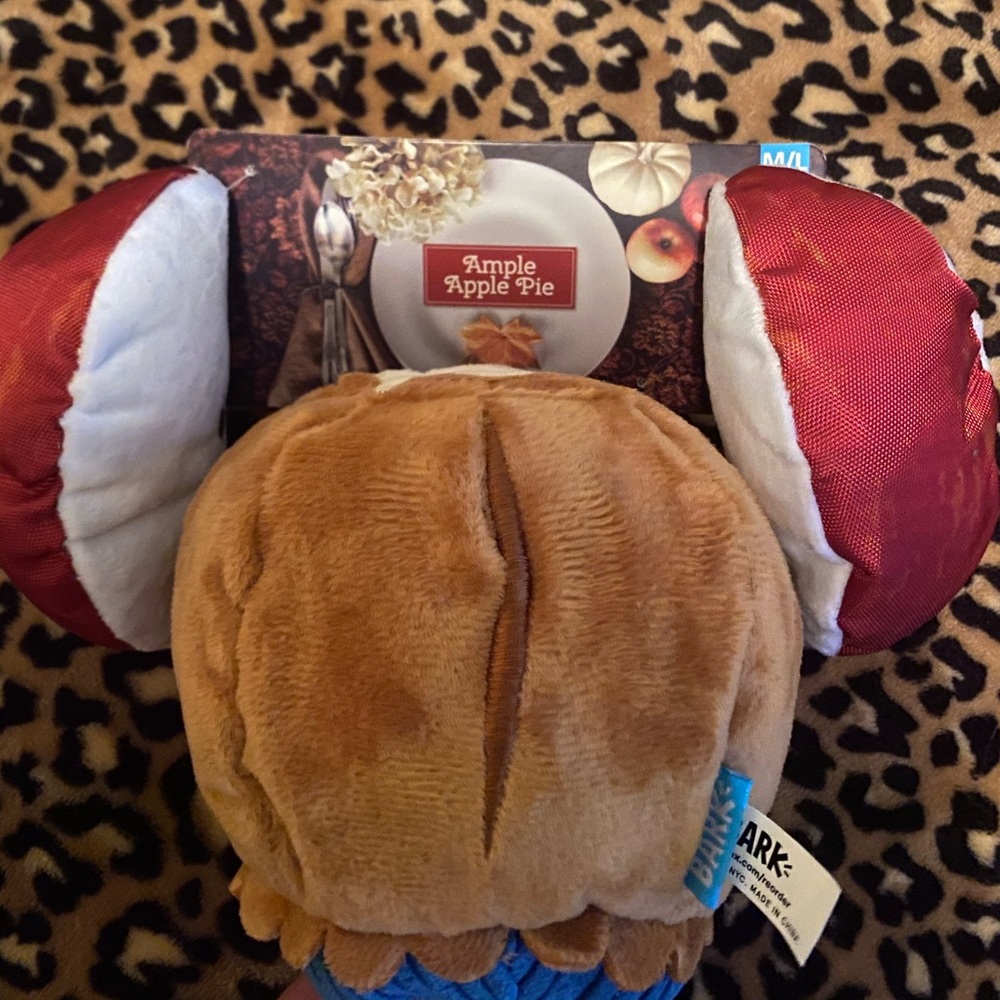BARK box Ample Apple Pie 🥧
